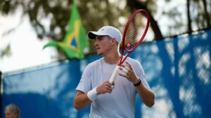 João Fonseca Abandona ATP de Adelaide: Começo de Temporada em Perigo!
