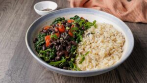 arroz com feijao feijoada prato feito alimentos consumo alimentacao saude