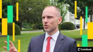 Tether Investe Quase R$ 800 Milhões em Novas Compras de BTC!