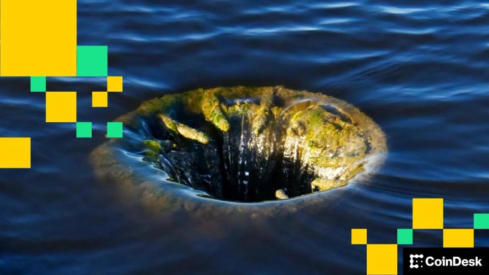 ETFs de Bitcoin desabam com impressionantes R$ 23 bilhões em apenas dois meses! 2 b7990c1aee6dc662da6a92e4675c895b7b28cf2b