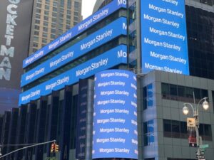 Morgan Stanley Lança Ofensiva: Pedidos de ETFs de Bitcoin e Solana nos EUA!