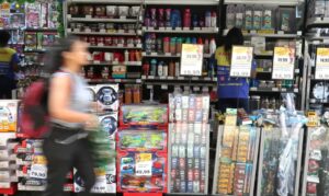 Economia em Suspenso: Queda Inevitável ou Ascensão Frustrada?