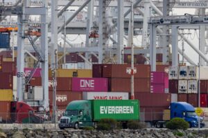 Tarifas nos EUA: Redução Surpreendente de 10% em Vigor!