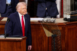 Trump reitera mentiras explosivas sobre fraude nas eleições!