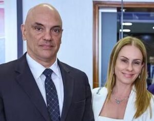 Servidora Revela: Acesso ao Dado da Mulher de Moraes Enquanto Atendimento a Outra Pessoa!
