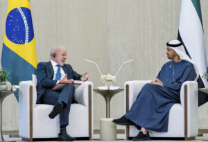 Lula e o Xeique dos Emirados: Alianças em Tempos de Crise!