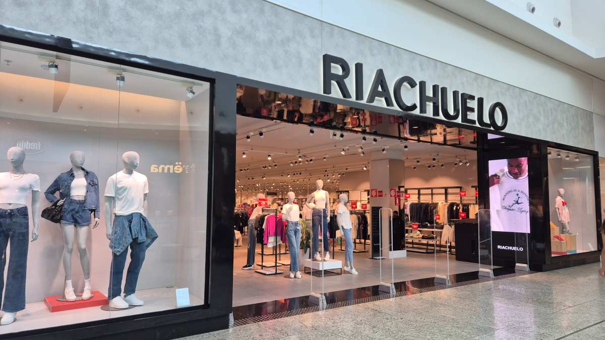 Guerra no Irã: Riachuelo Desiste de Expandir Com Oferta de Ações! 2 Loja da Riachuelo Guararapes em shopping center varejo comercio varejista