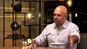 Juros nas Nuvens: O Desastre da Renda Fixa Revelado por Especialista!