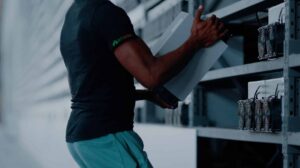 Mineradora Descarrega Todos os Bitcoins em Meio ao Colapso do Mercado!