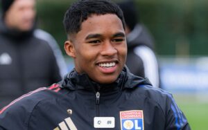 Me Transforma em uma Máquina de Ação!