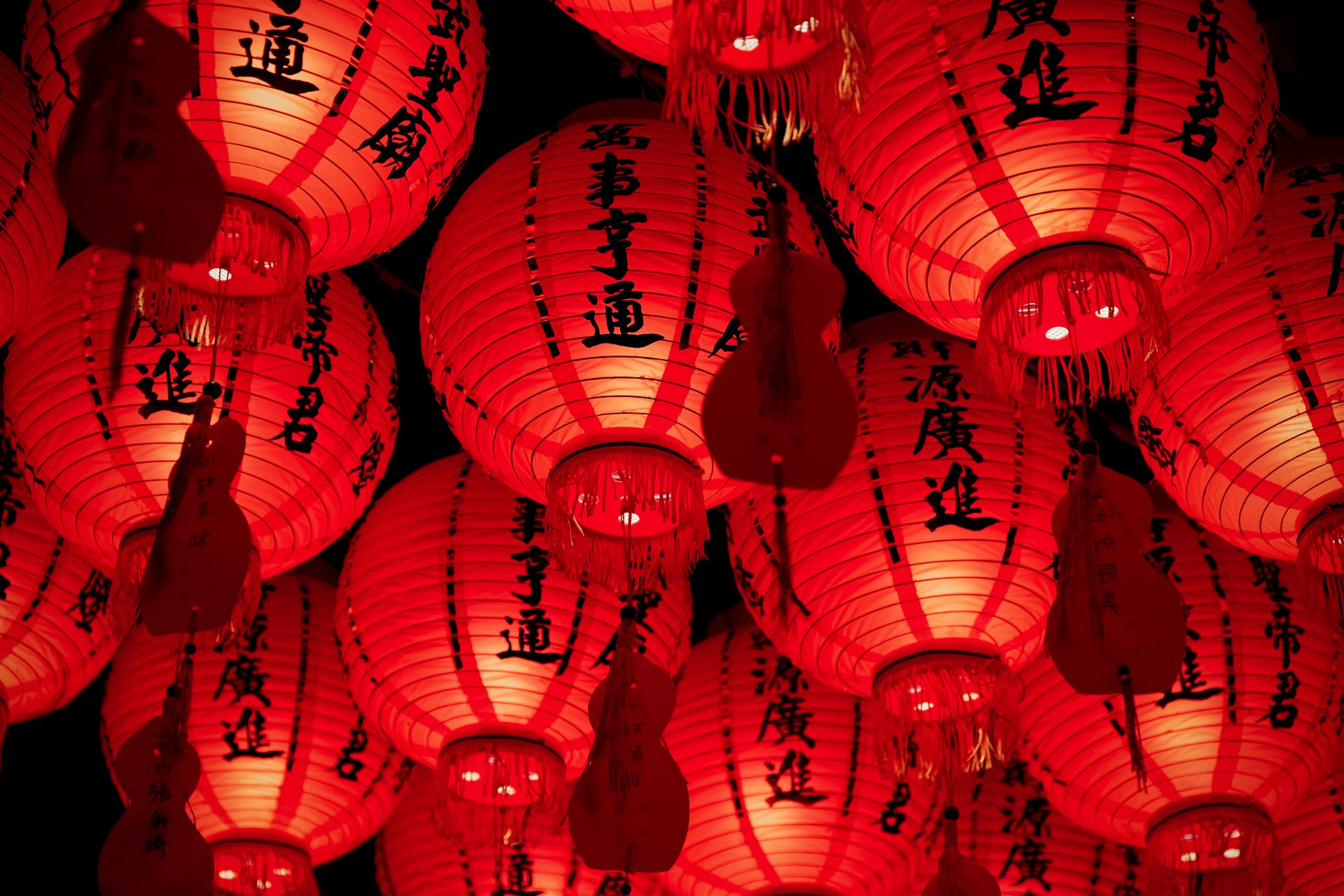 h co 3JFVNo4ukKQ unsplash