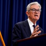 Powell Exalta Volcker: Independência do Fed em Jogo! 3 2025 10 14T163348Z 1 LYNXNPEL9D0XX RTROPTP 4 USA FED POWELL