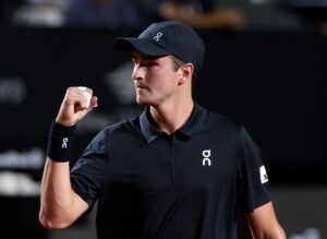 João Fonseca desbanca Khachanov e avança com tudo em Indian Wells!