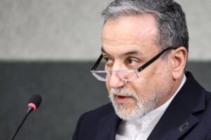 Ministro iraniano promete vingança após ataque a banco!