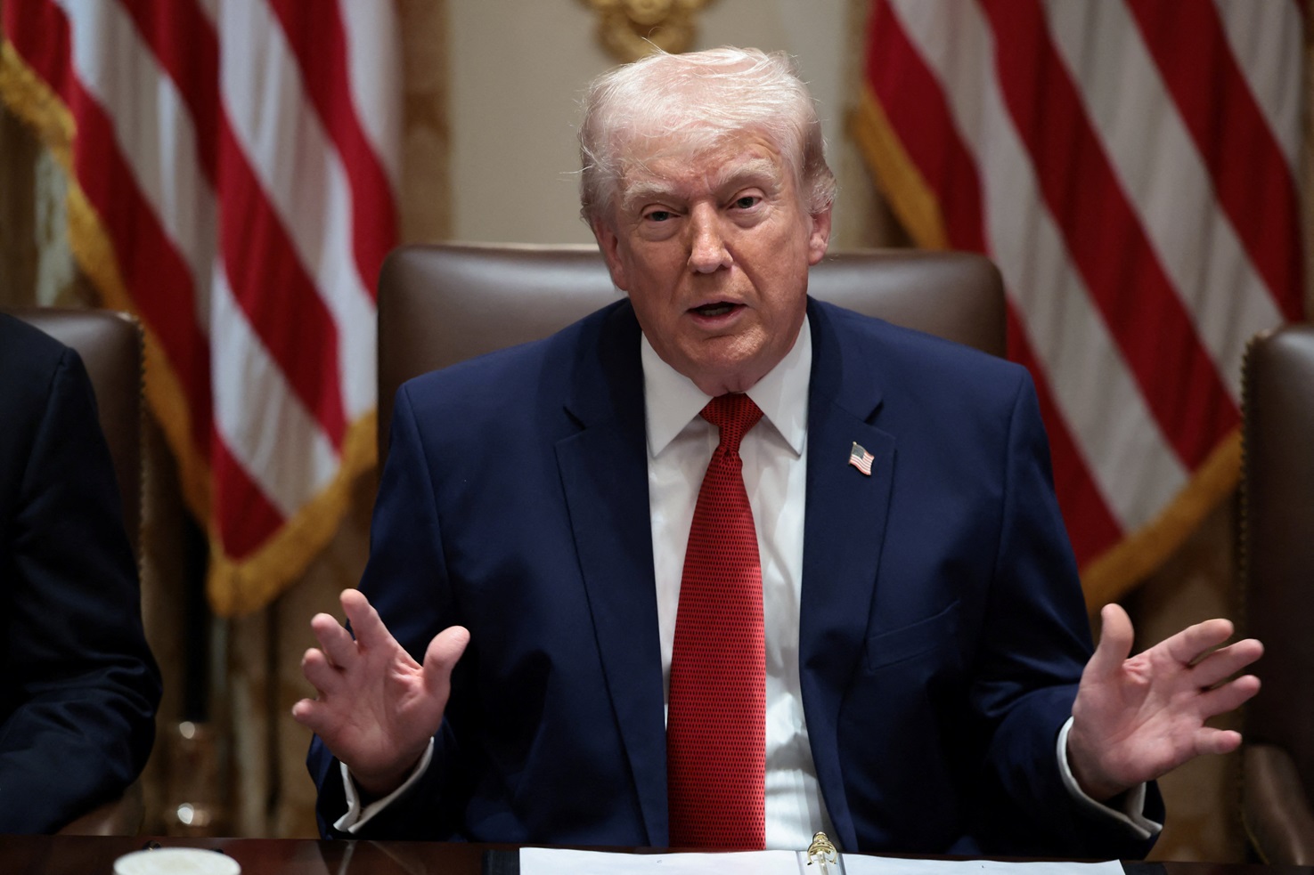 Trump Annuncia Tensa Reunião com Irã na Sexta-feira à Noite! 4 2026 03 26T145249Z 1 LYNXMPEM2P0ZP RTROPTP 4 USA TRUMP