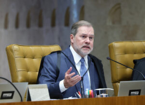 Toffoli Revela Momento Crítico: Suspensão de Processos Contra Aéreas Após Cancelamentos!