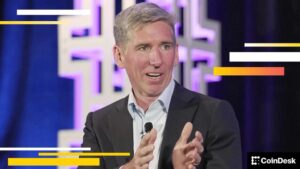 Especialistas Avaliam A Previsão Bombástica de $1 Milhão para o Bitcoin de Matt Hougan!