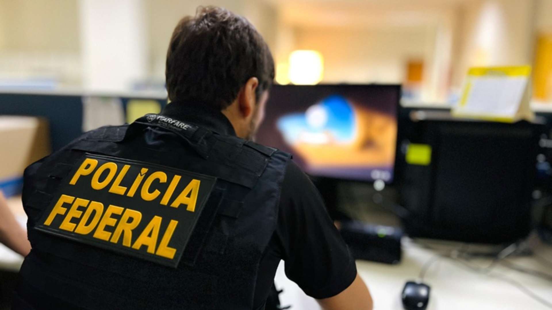 Agente da PF em Operacao Decripted II