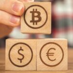 Bitcoin e moedas fiduciarios