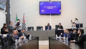 Choque em São Paulo: Guto Zacarias do MBL Lidera CPI das Pirâmides de Cripto e Promete Revelações Bombásticas!