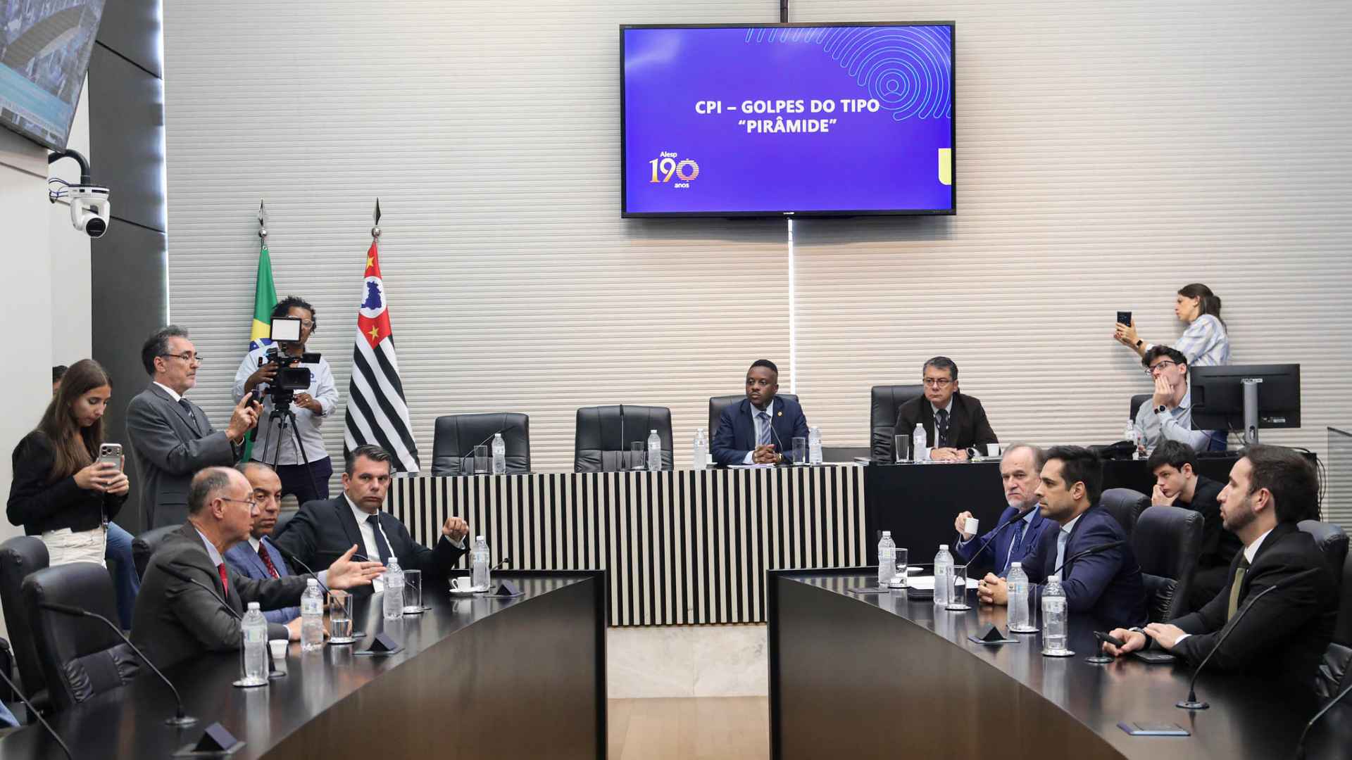 CPI das Piramides Financeiras de Criptomoedas na Alesp