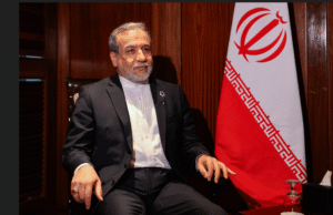 Chanceler Iraniano Avisa: Morte de Khamenei Desencadeia Caos Imediato!