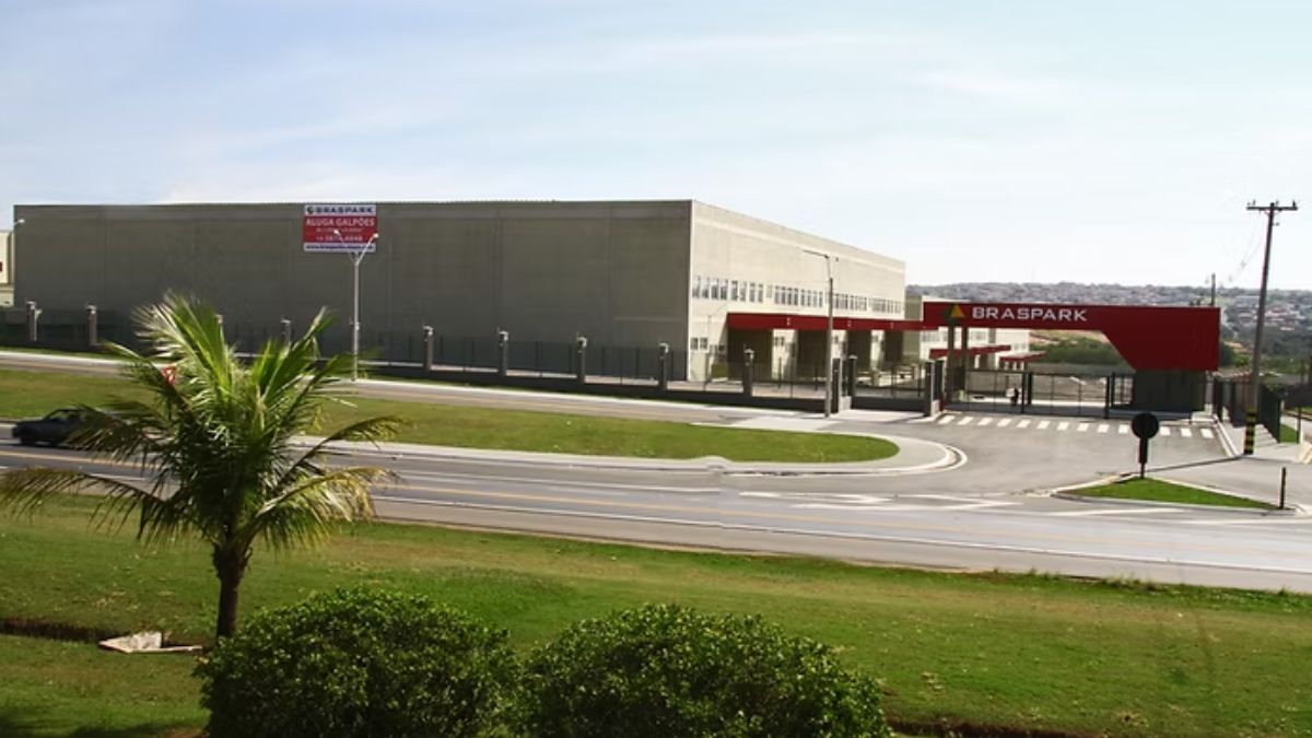 O Retorno Bombástico do 'Pacman dos FIIs': GGRC11 Arremata Galpões em Transação Bilionária! 2 Condominio Braspark