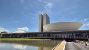 Frente Parlamentar do Livre Mercado Alerta: IOF em Criptoativos à Vista!