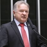 Deputado do PT Alerta: Criptomoedas Podem Ser a Chave para um Perigo iminente no Brasil! 2 Deputado Merlong Solano