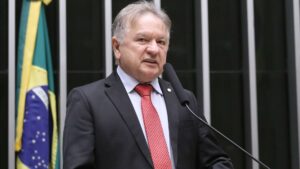 Deputado do PT Alerta: Criptomoedas Podem Ser a Chave para um Perigo iminente no Brasil!