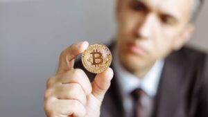 Criptoativos Sob Cerco: Banco Central Endurece Regras e Aumenta Vigilância!