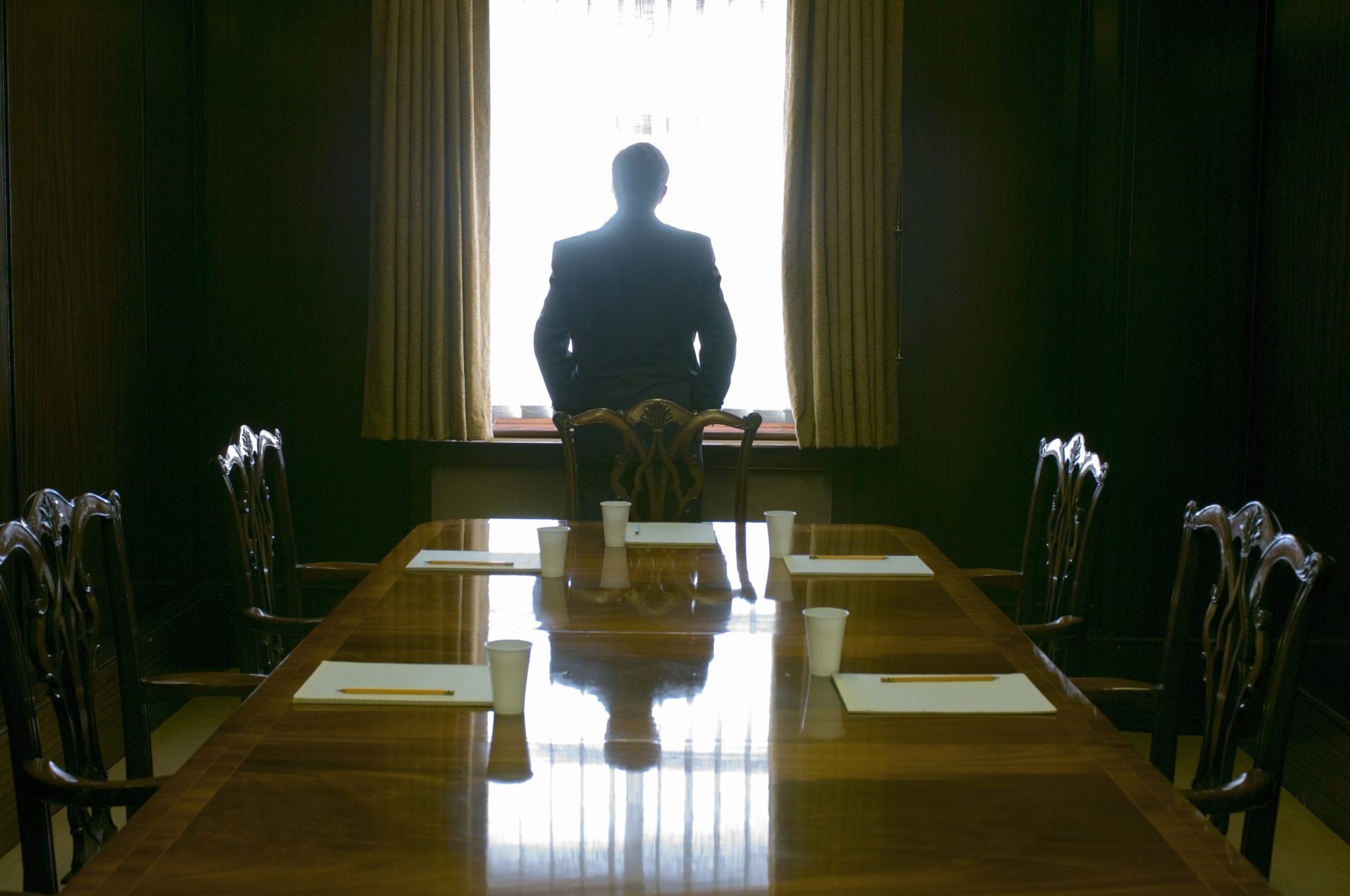 INSIDE THE MULTIMILLION DOLLAR RETENTION DEALS FORTUNE 500 COMPANIES ARE GIVING CEO RUNNERSUP