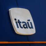 Itau Logo