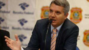 Brasil em alerta: Coaf se reúne com FBI e Interpol para debater rastreamento de criptomoedas!