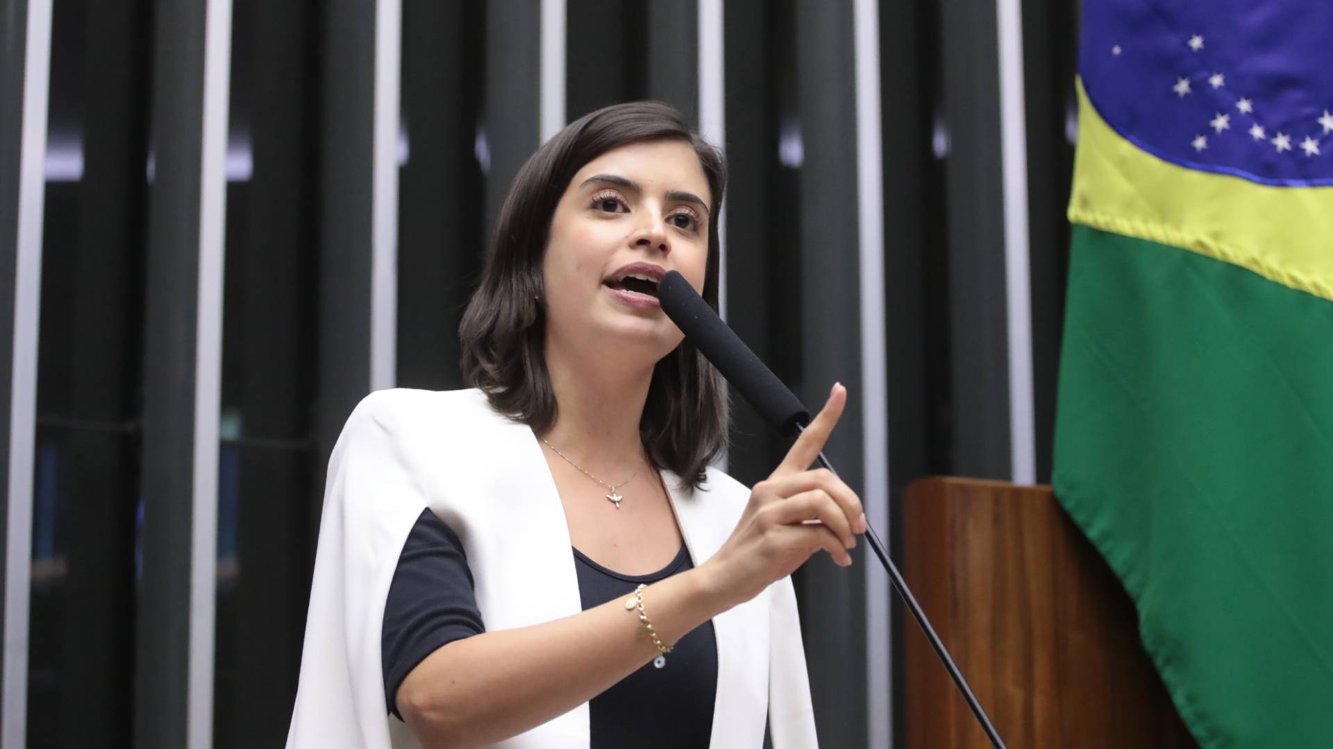 Tabata Amaral Lança Medida Radical Contra Corretoras de Bitcoin no Brasil! 2 Tabata Amaral