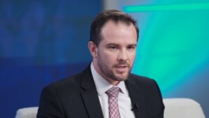 Pacote de Endividamento: Incerteza e Urgência no Horizonte!