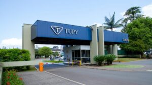 Despedida Surpreendente: CEO da Tupy (TUPY3) Sai em Tempo Recorde! 5 fachada scaled e1650287296942