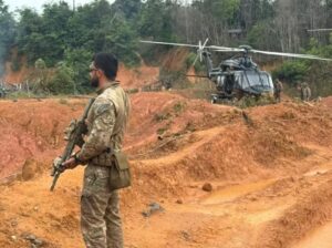 Brasil enfrenta explosão do mercado ilegal: prejuízo estrondoso de quase R$ 500 bilhões em 2025!