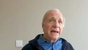 Ray Dalio revela por que o Bitcoin falhou em seguir o ouro!