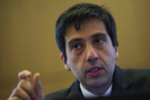 Itaú Surpreende: Diogo Guillen Assumirá a Economia do Banco em Julho!