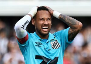 Neymar Desaparece de Treino devido a Virose após Surpresa em Boteco em Santos!