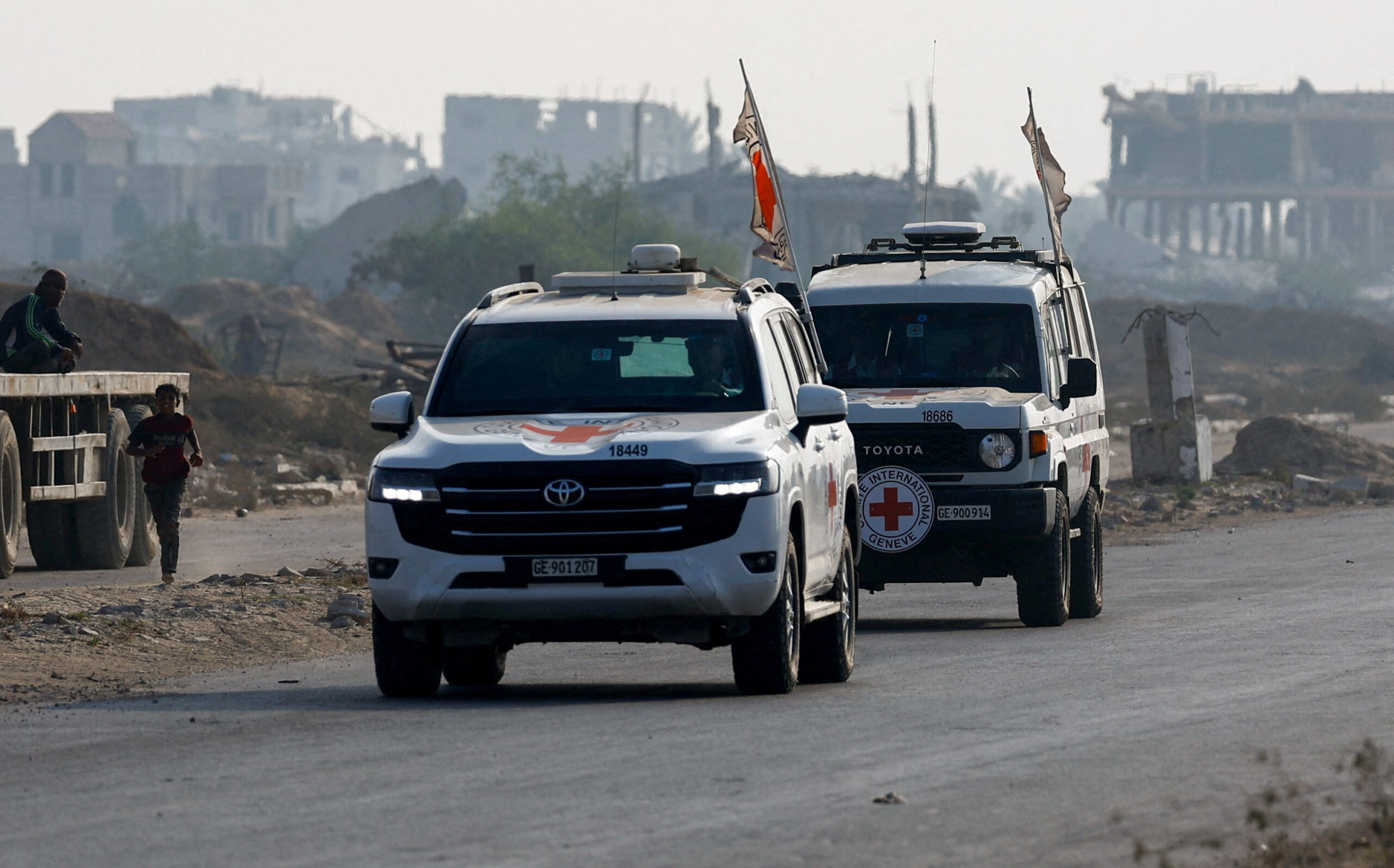 2025 11 09T141334Z 1498807996 RC20THAG1ZXB RTRMADP 3 ISRAEL PALESTINIANS HAMAS BODY scaled