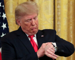 Trump alerta: queda iminente do petróleo após frustração com preços na guerra!