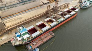 Choque nas Exportações: Brasil vê queda de 9,1% para os EUA, mas salto de 17,8% para a China!