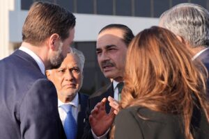 EUA e Irã: Diálogo Surpreendente Após Tensas Conversas em Islamabad!