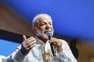 Lula Alerta: ‘Mentira Não Resiste ao Tempo!’