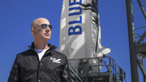 Blue Origin Revoluciona os Céus com Lançamento Inédito de Foguete Reutilizado!