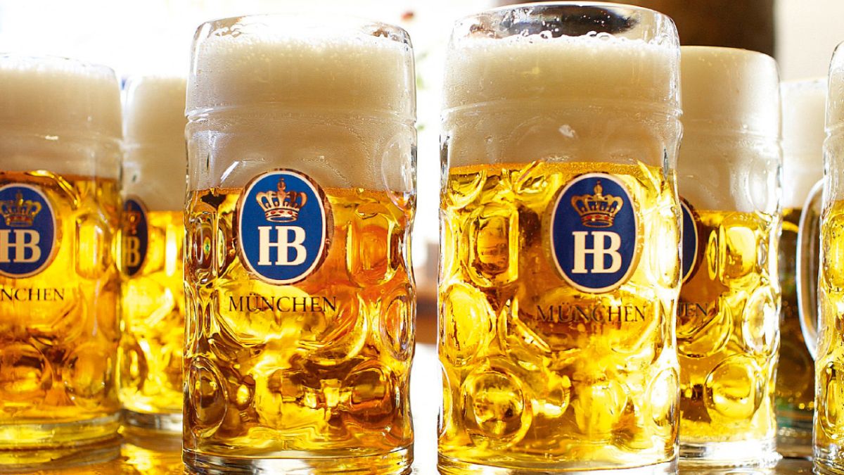 Brasil faz história ao ser pioneiro na produção da cerveja Hofbräu fora da Alemanha! O que isso significa? 1 CAPAS LP 33