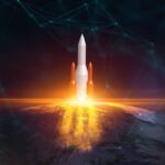 Nave espacial com planeta Terra em destaque com redes proximas