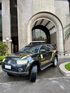 Escândalo Master: Nomeado por Castro Diretiva Libera R$ 1 Bilhão ao Banco!